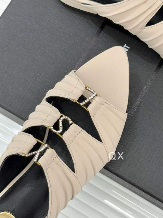 Picture of YSL Slippers _SKUYSLsz35-40JX020105